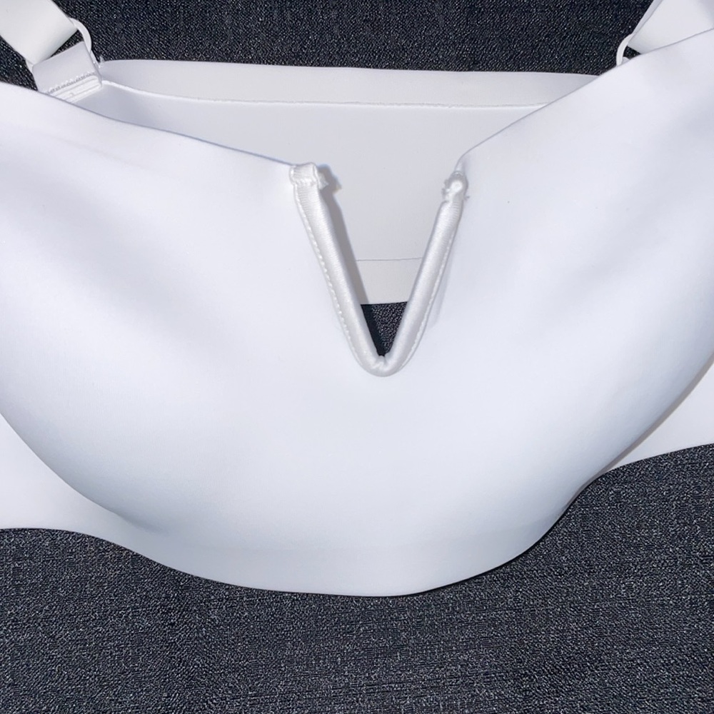 NWT Intimately Free People Notched Lily Scuba Bralette - White - Size Large - Picture 7 of 17